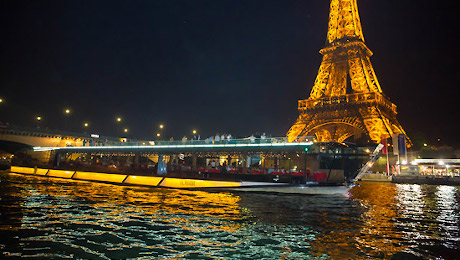 Dinner cruise on the Seine River with France Tourisme